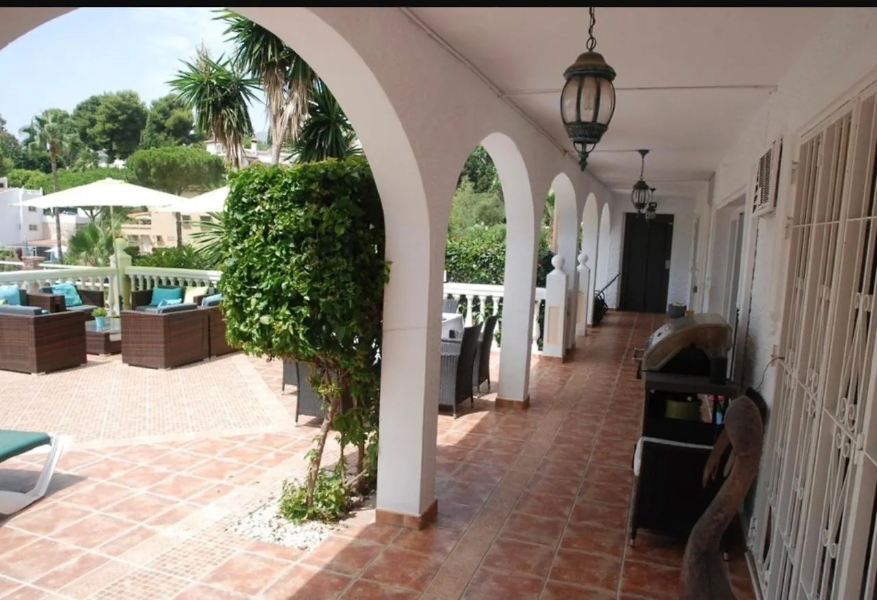 Delightful 5 Bed Villa In Fuengirola Costa Del Sol Málaga